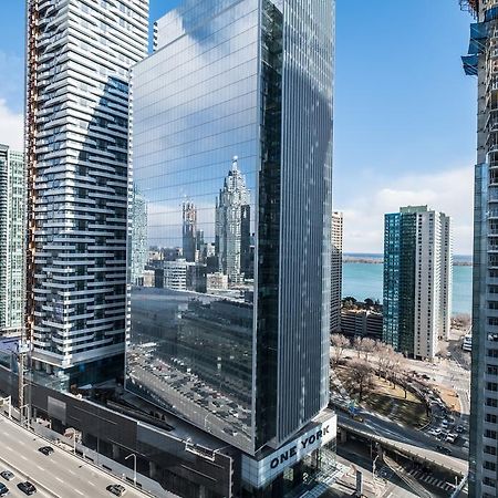 Downtown Luxury Lakeview Condo Торонто Екстер'єр фото