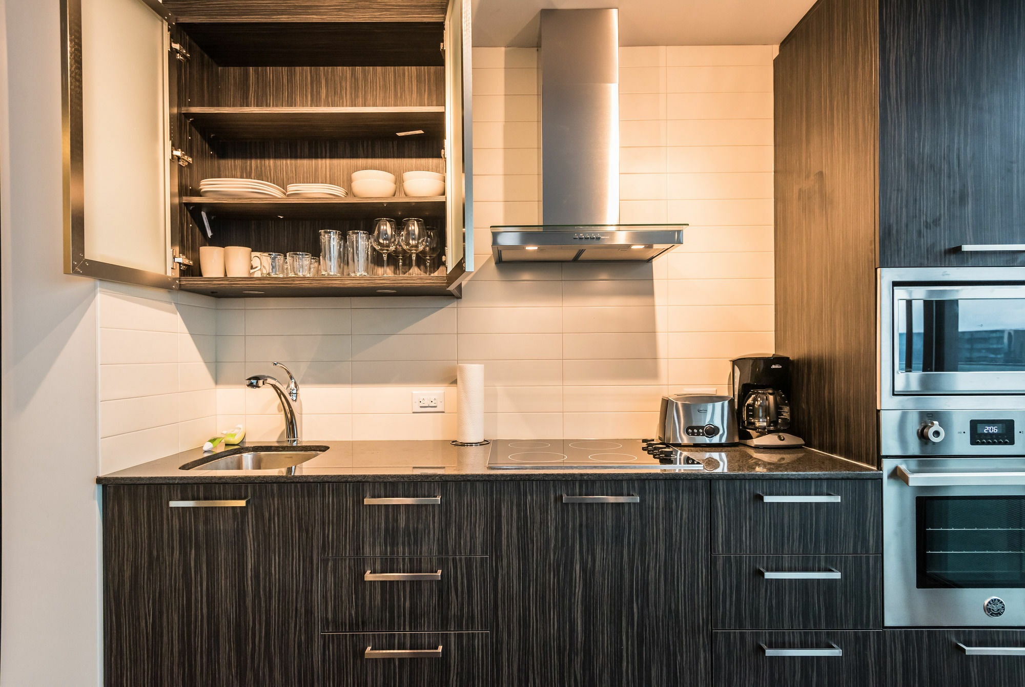 Downtown Luxury Lakeview Condo Торонто Екстер'єр фото