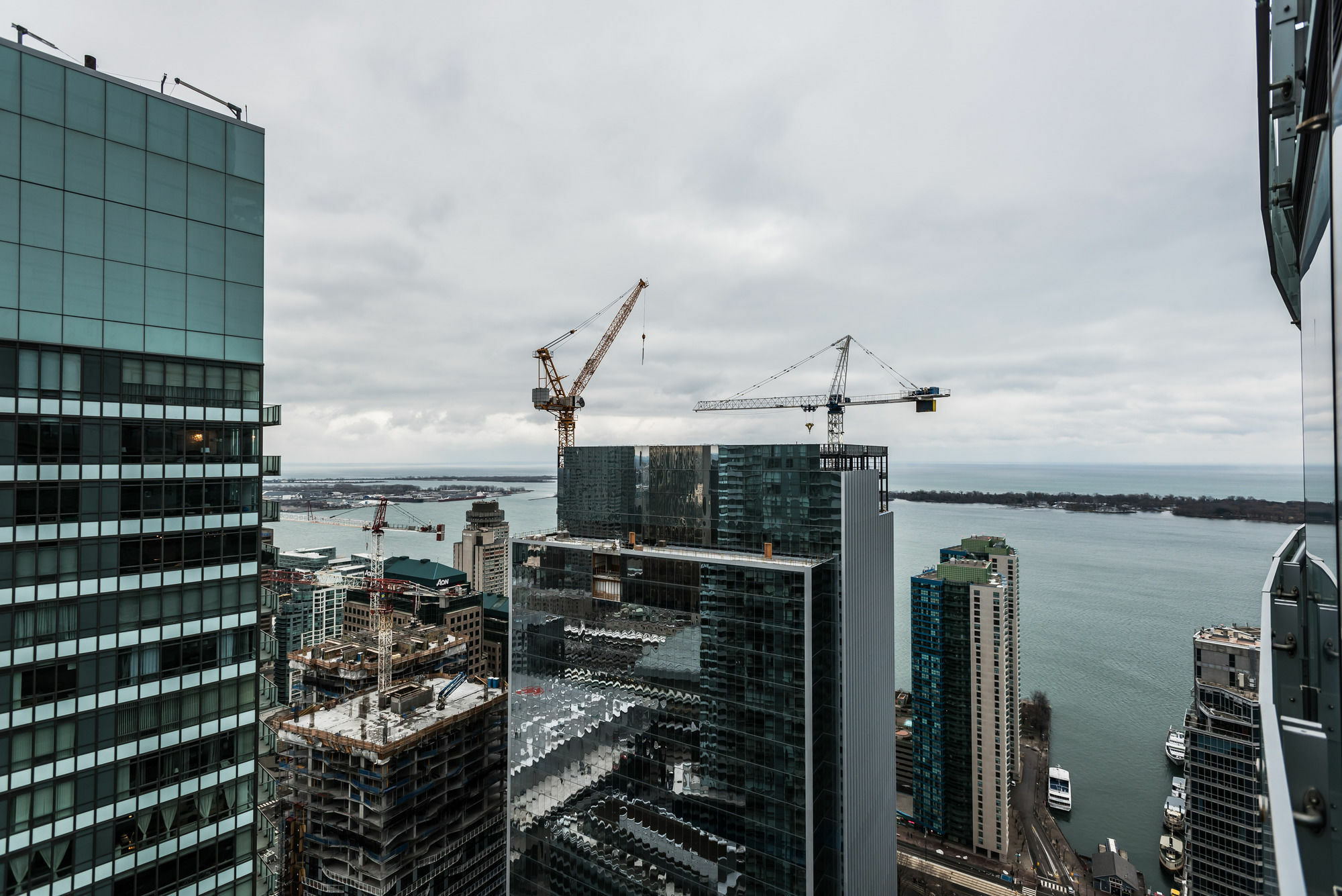 Downtown Luxury Lakeview Condo Торонто Екстер'єр фото